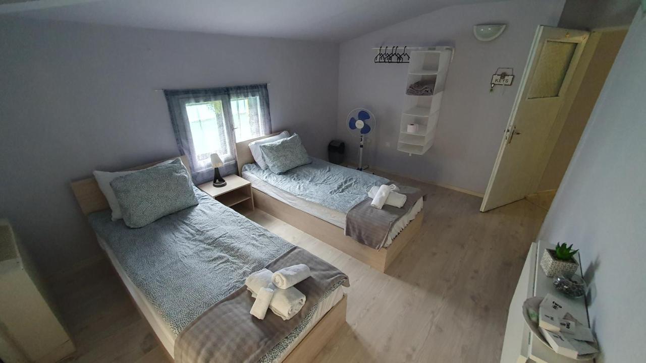 Стаи За Гости Sun House Apartment Varna ภายนอก รูปภาพ